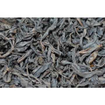 1 vert, 1 wulong, 1 thé Pu’er du Yunnan